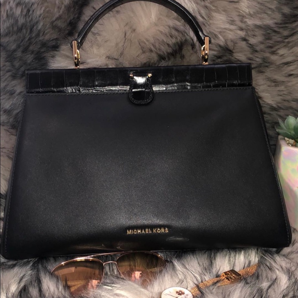 NWT Michael Kors Gramercy Frame